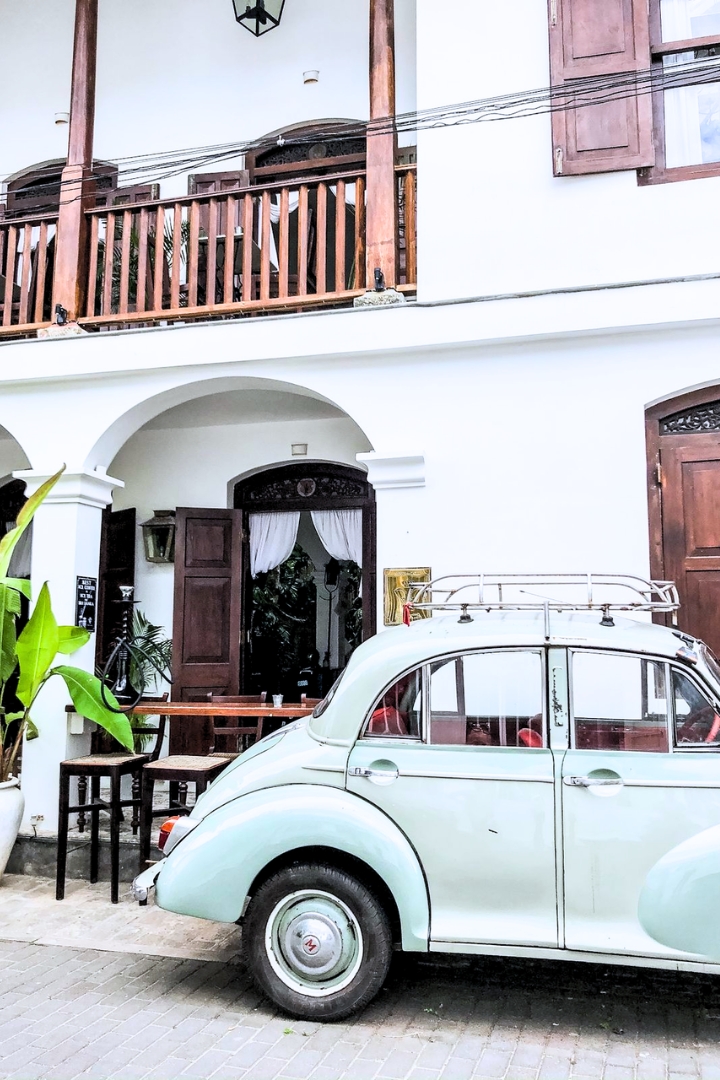 Vintage car on the streets of Galle Fort